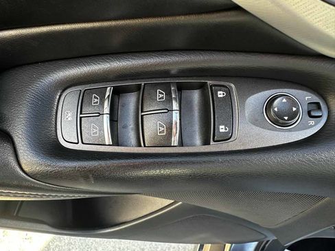 Used 2020 INFINITI Q50 Luxe image 11