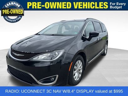 Used 2017 Chrysler Pacifica Touring-L