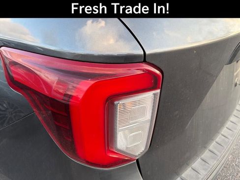 Used 2020 Ford Explorer ST image 11