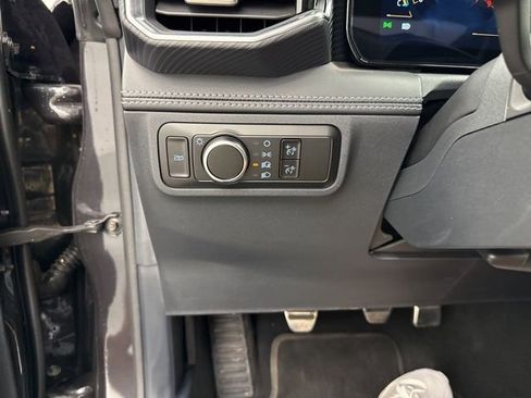 Used 2024 Ford Mustang GT Premium RWD image 17