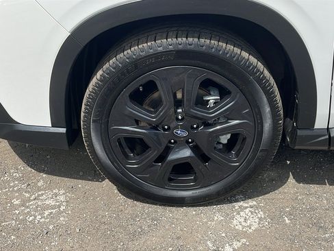 Certified 2023 Subaru Ascent Onyx Edition Limited AWD/4WD image 10