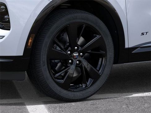 New 2025 Buick Envision Sport Touring image 9