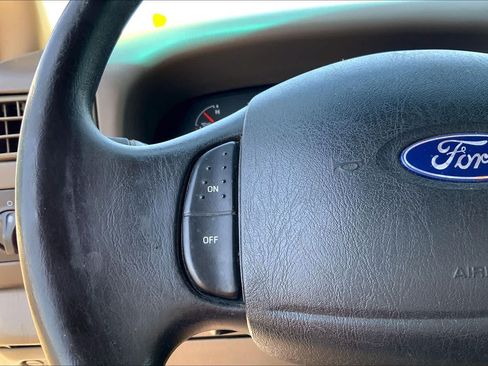 Used 2004 Ford F250 XL RWD image 23