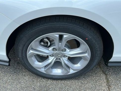 New 2025 Honda Accord LX image 5
