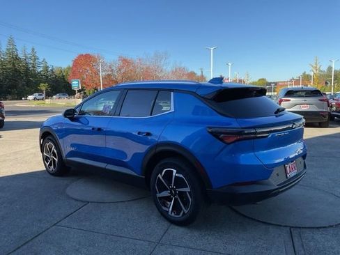 New 2026 Chevrolet Equinox EV LT image 5