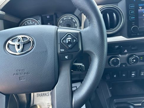 Used 2017 Toyota Tacoma TRD Sport w/ Tow Package (A/T) AWD/4WD image 49