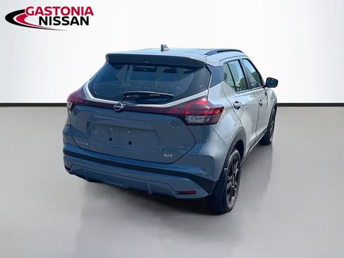 Used 2024 Nissan Kicks SR w/ SR Premium Package FWD image 7