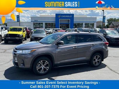 Used 2019 Toyota Highlander LE