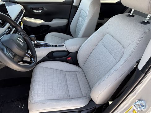 New 2027 Honda HR-V LX image 12