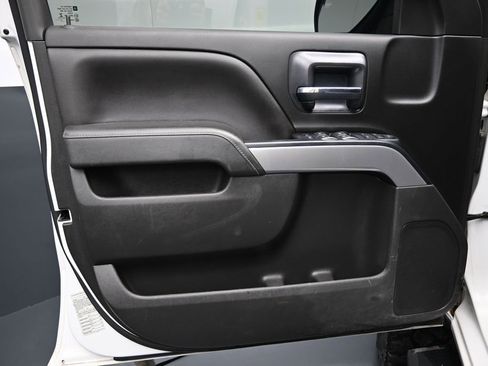 Used 2018 Chevrolet Silverado 1500 LT w/ All Star Edition AWD/4WD image 10