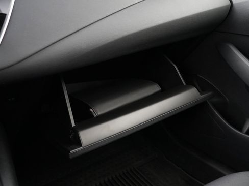 Used 2022 Toyota Corolla LE image 27