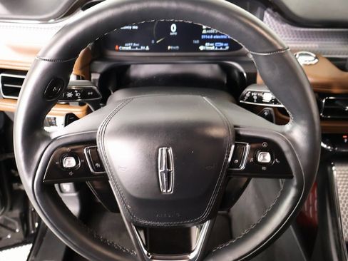 Used 2023 Lincoln Aviator Grand Touring w/ Equipment Group 301A image 3