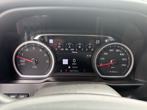 Certified 2022 Chevrolet Silverado 1500 LTZ w/ LTZ Premium Package AWD/4WD image 32