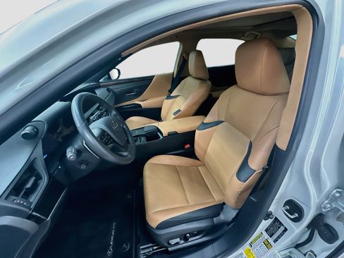 Used 2022 Lexus ES 350 w/ Premium Package FWD image 13