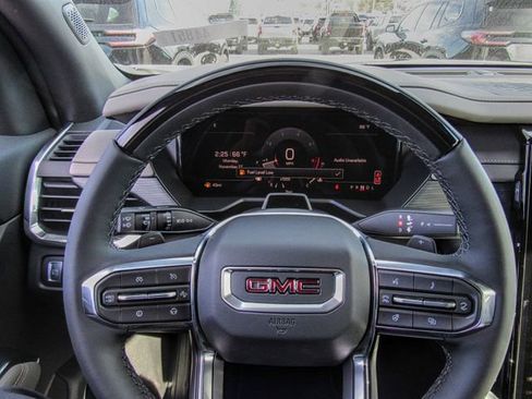 New 2026 GMC Acadia Elevation image 24