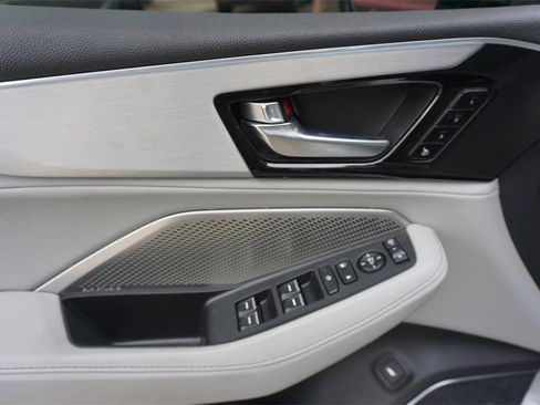 Used 2023 Acura MDX FWD w/ Technology Package image 4