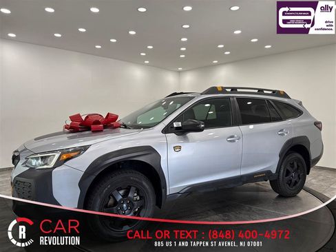 Used 2024 Subaru Outback Wilderness AWD/4WD image 3