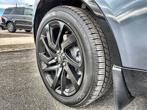 Used 2022 Land Rover Discovery HSE R-Dynamic image 26