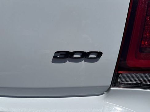 Used 2023 Chrysler 300 Touring L w/ Popular Equipment Group RWD image 31