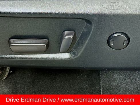 Used 2019 Toyota Tundra Limited w/ Limited Premium Package image 12