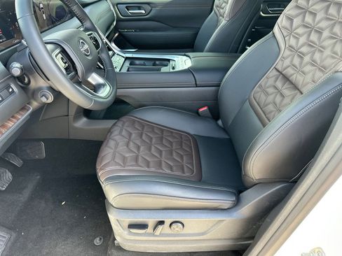 New 2026 Nissan Armada Platinum w/ Convenience Package AWD/4WD image 9