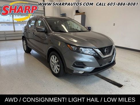 Used 2020 Nissan Rogue Sport SV w/ Technology Package AWD/4WD image 1