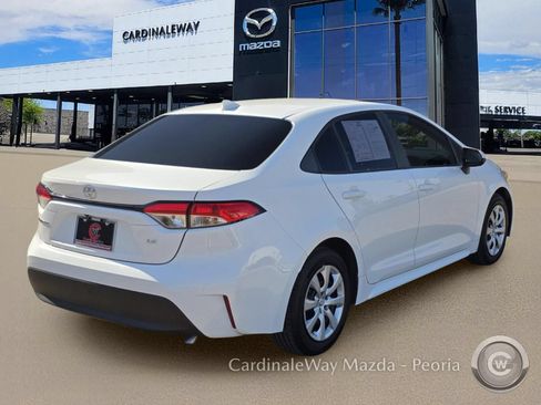 Used 2024 Toyota Corolla LE FWD image 7