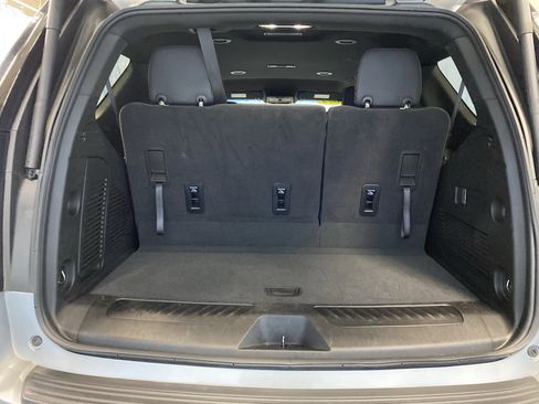 Used 2024 Chevrolet Tahoe LT image 40