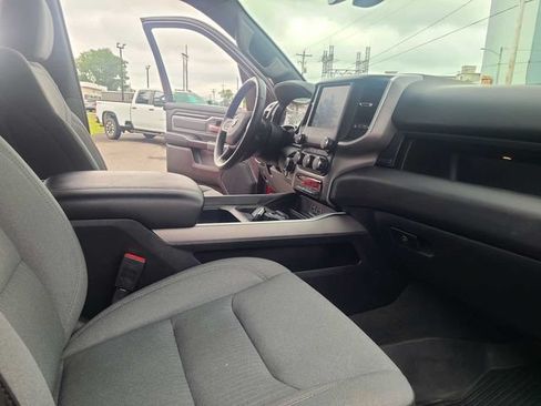 Used 2023 RAM 1500 Big Horn AWD/4WD image 19