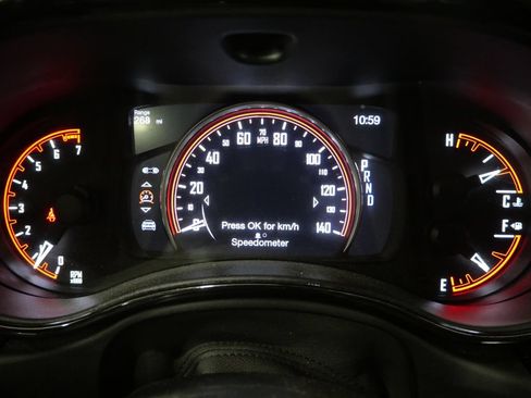 Used 2024 Dodge Durango GT AWD/4WD image 16