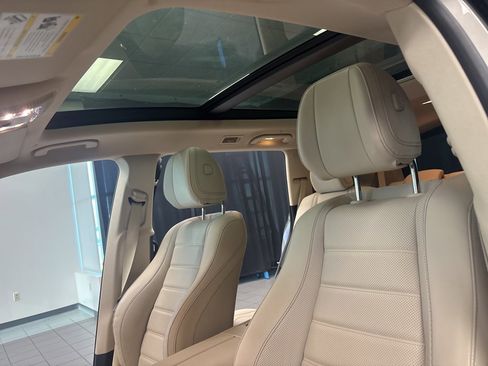 Used 2021 Mercedes-Benz GLS 580 GLS 580 image 29