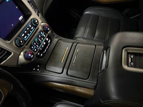 Used 2020 GMC Yukon Denali w/ Open Road Package AWD/4WD image 64