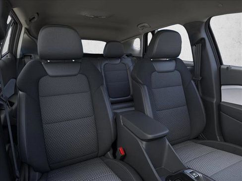 New 2026 Chevrolet Trax LT w/ LT Convenience Package image 16