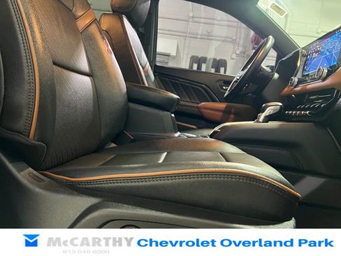 Used 2023 GMC Canyon AT4 w/ AT4 Premium Package AWD/4WD image 33