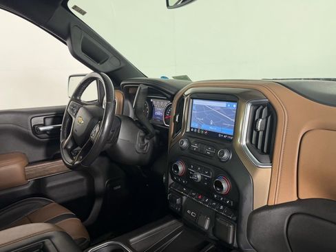 Used 2022 Chevrolet Silverado 1500 High Country w/ Z71 Off-Road Package AWD/4WD image 30