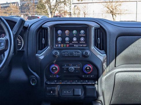 Used 2022 Chevrolet Silverado 2500 High Country image 22