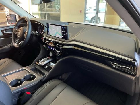 Certified 2025 Acura MDX SH-AWD image 21