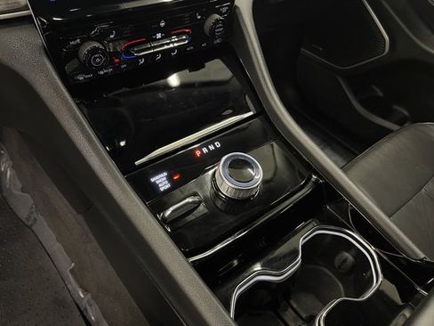 Used 2021 Jeep Grand Cherokee L Limited w/ Trailer Tow Package image 16