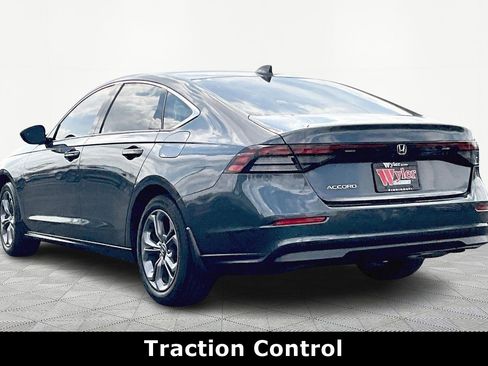 Used 2024 Honda Accord EX image 4