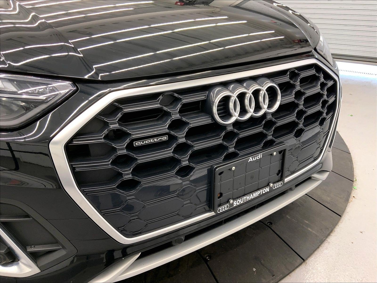 Certified 2023 Audi Q5 2.0T Premium w/ Convenience Package AWD/4WD image 29