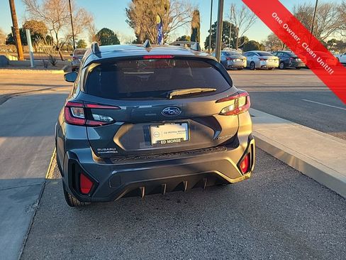 Used 2024 Subaru Crosstrek 2.0i Premium image 6