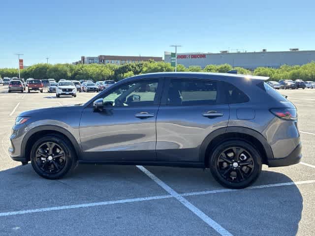Used 2024 Honda HR-V LX image 3