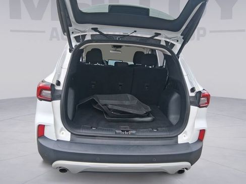 Used 2023 Ford Escape Active w/ Tech Pack #1 AWD/4WD image 19