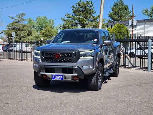 Used 2023 Nissan Frontier PRO-4X w/ Pro-4X Premium Package AWD/4WD image 3
