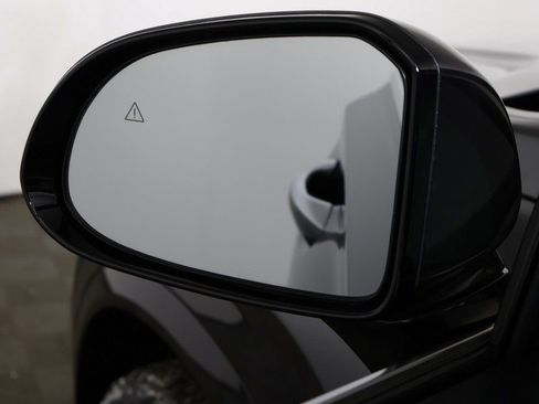 Used 2023 Hyundai Santa Fe Calligraphy image 40