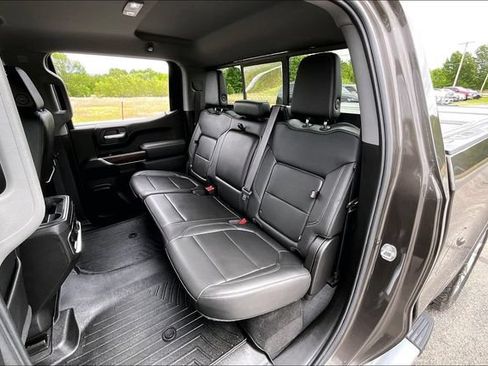 Used 2019 GMC Sierra 1500 SLT w/ SLT Premium Package AWD/4WD image 23