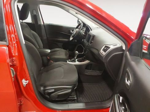 Used 2020 Jeep Compass Sport w/ Cold Weather Group image 15