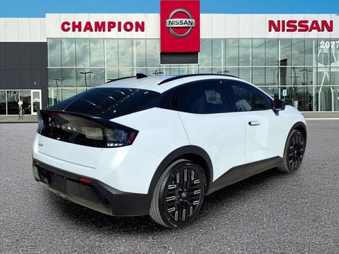 New 2026 Nissan Leaf Platinum+ image 6