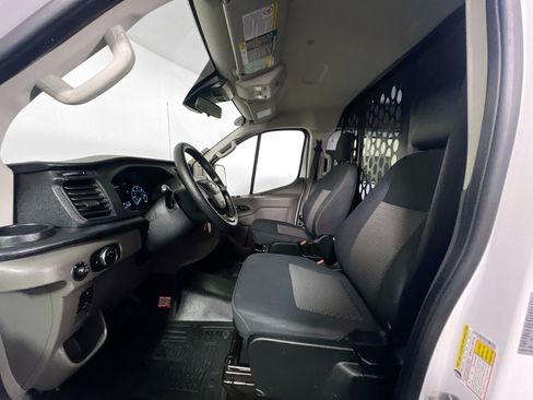 Used 2025 Ford Transit 250 Low Roof w/ Exterior Upgrade Package RWD image 14