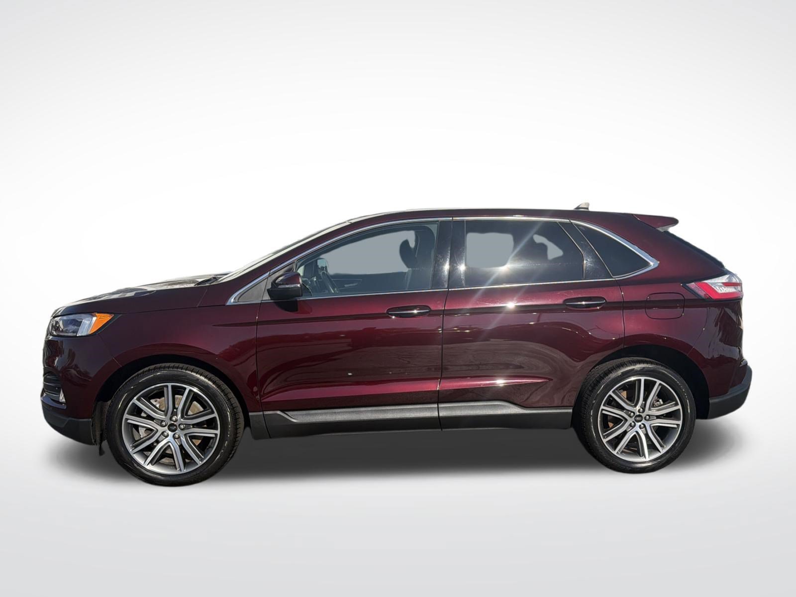 Certified 2024 Ford Edge Titanium w/ Equipment Group 301A AWD/4WD image 15